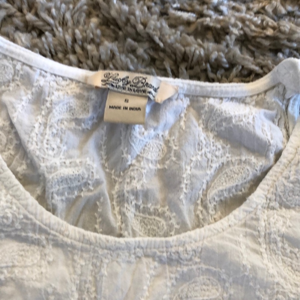 Lucky brand paisley tank. Beautiful. Size small - Picture 2 of 2